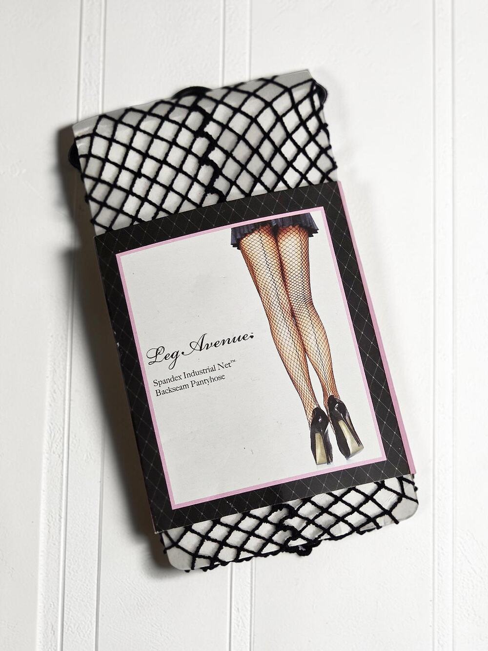 New Leg Avenue Spandex Industrial Net Backseam Pantyhose Fishnets Tights